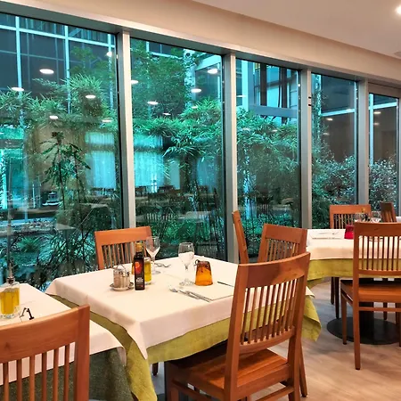 Kristal 3 Stelle Superior Hotel 3*