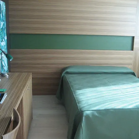 Kristal 3 Stelle Superior Hotel