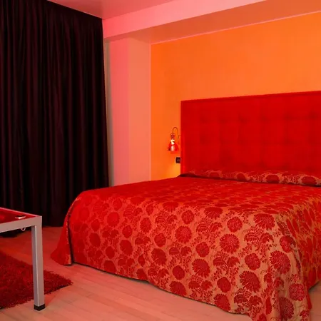 Отель Kristal 3*