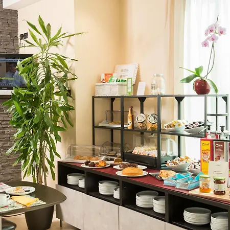 Kristal 3 Stelle Superior Hotel 3*