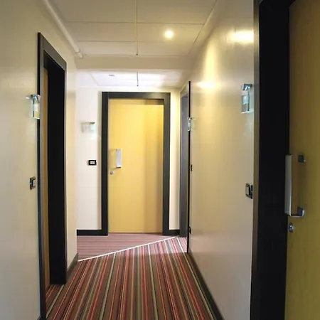 Kristal 3 Stelle Superior Hotel 3*