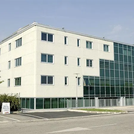 Kristal 3 Stelle Superior Hotel Zane