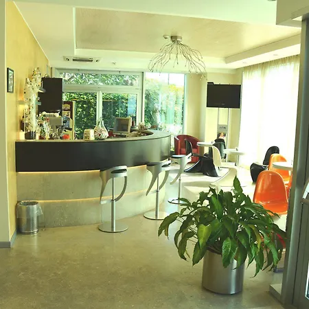 Hotel Kristal 3 Stelle Superior Zane