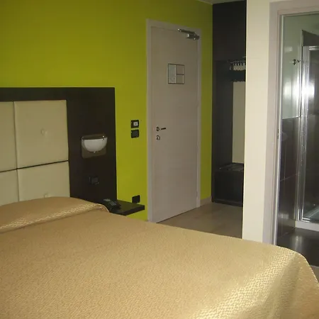 Kristal 3 Stelle Superior Hotel Zane